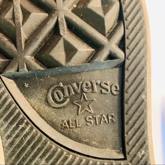 Converse Silver Metallic Leopard Print Tennis Shoe - Picture 7 of 15